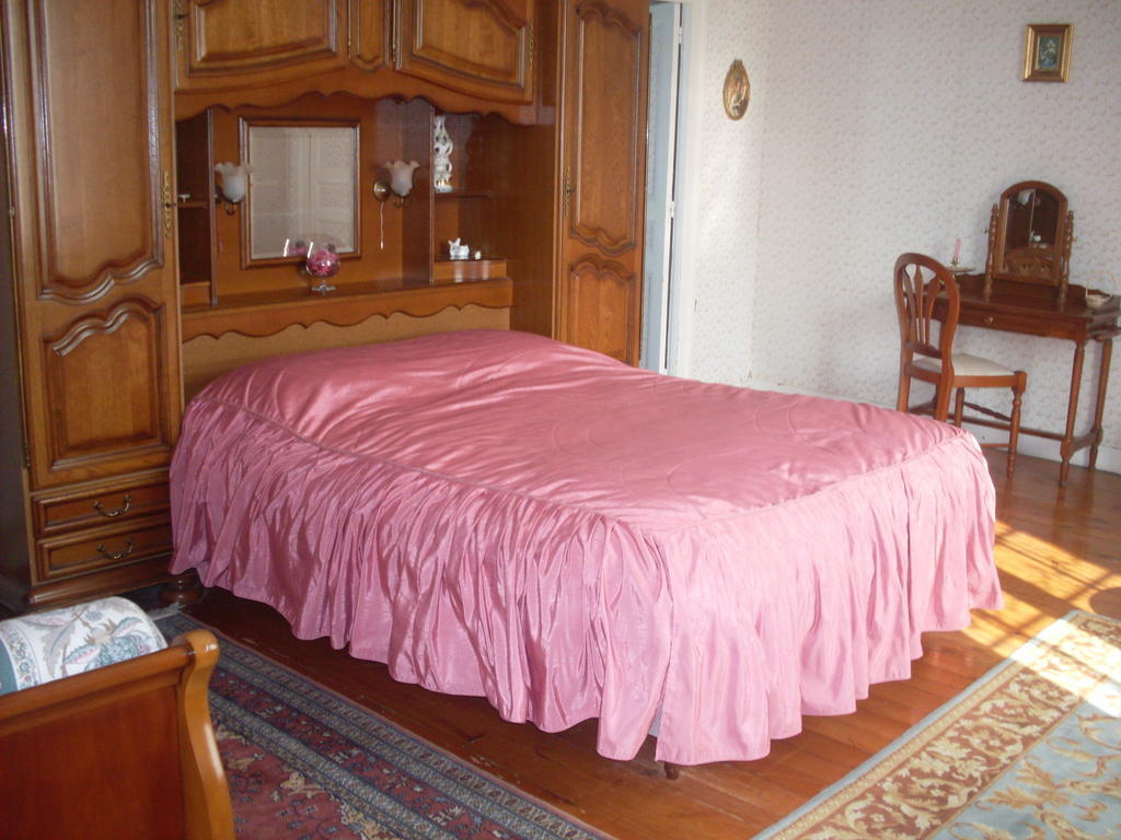 Couette-café Domaine Saint-hilaire 3*
